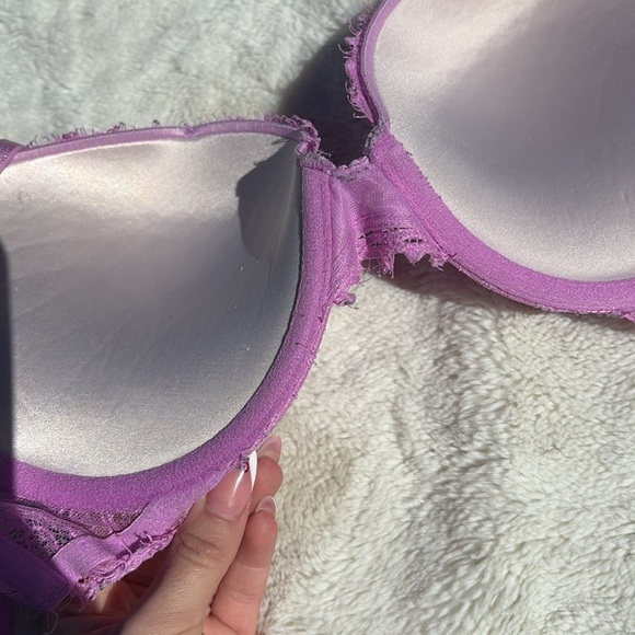 Victoria’s Secret Very Sexy Push-Up Bra 32D | Lace Lingerie Lilac Purple - Picture 7 of 9